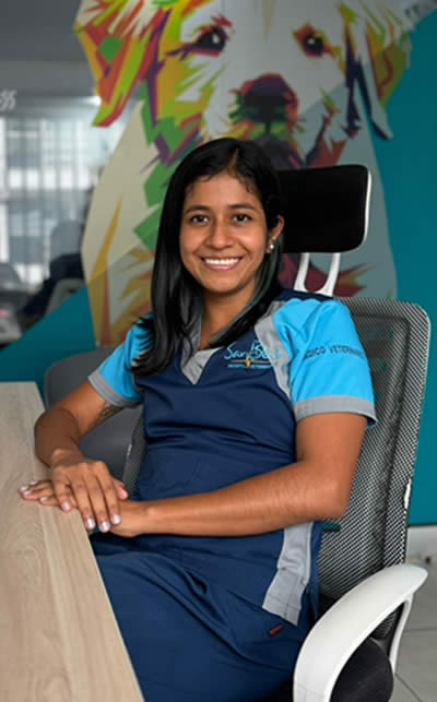 Médica Veterinaria Maryeli Castañeda